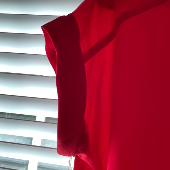 Red Top🌟Excellent quality - Picture 3 of 4